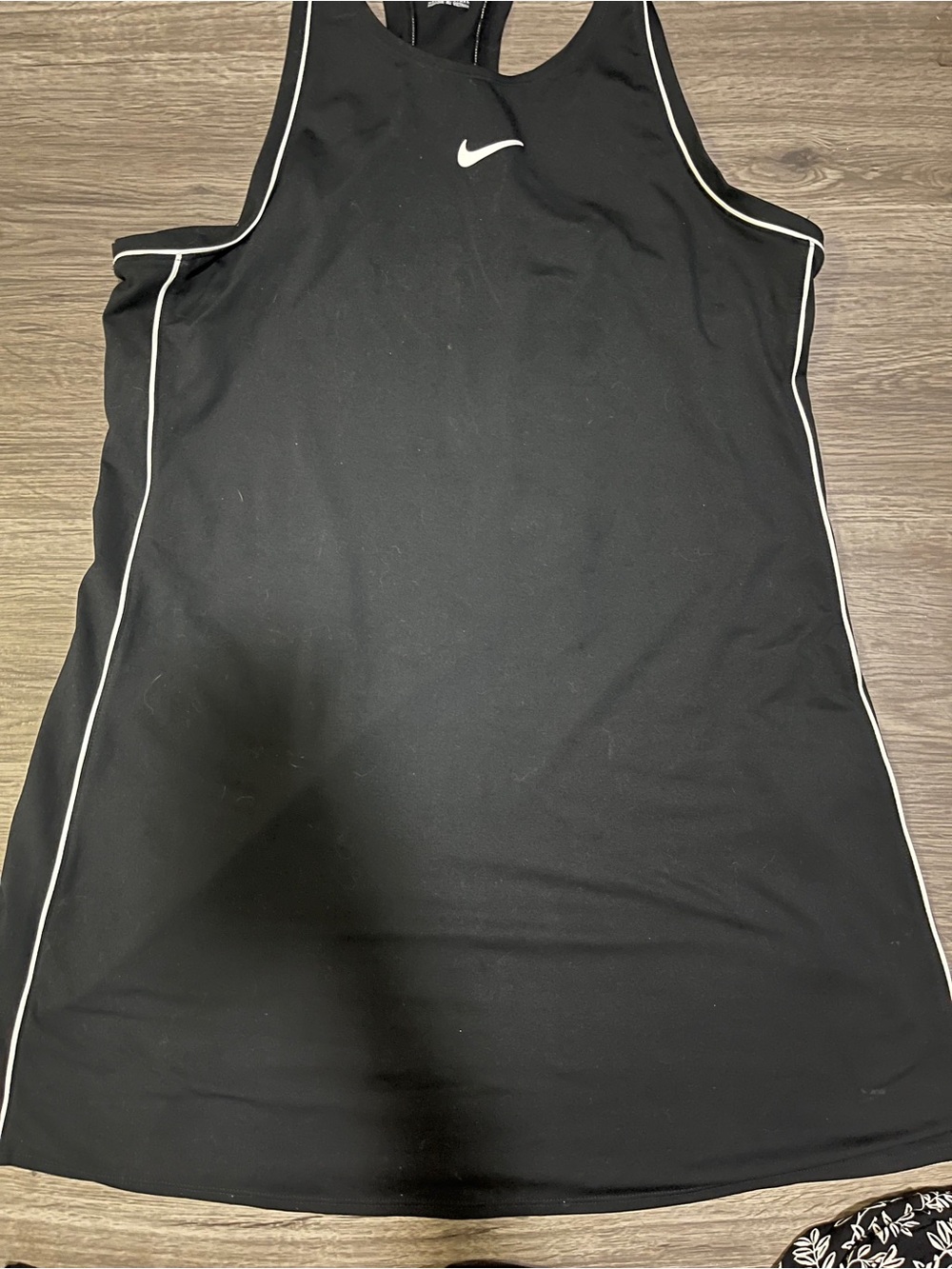 Nike Dri-fit dress large check on front tennis stretchy active